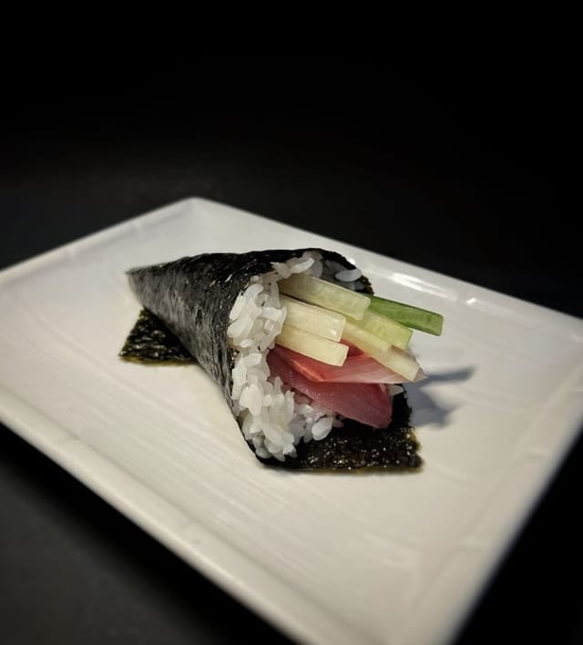 Hamachi Hand Roll.